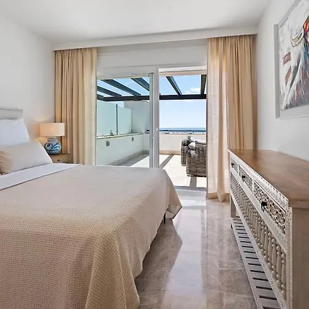 Апартаменты Casa Makas Santa Clara Golf Марбелья